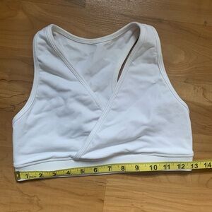 Classic Deep V Sports Bra: Lululemon